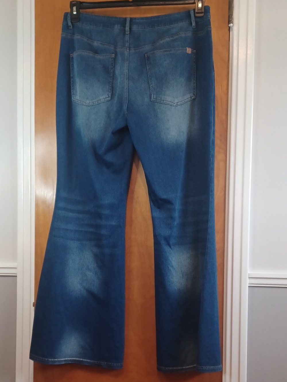 Halara Flex Denim Flare Sz.XL. Soft 4 Way Stretch. W.35".R.10".L.33". NWT! - Picture 2 of 11